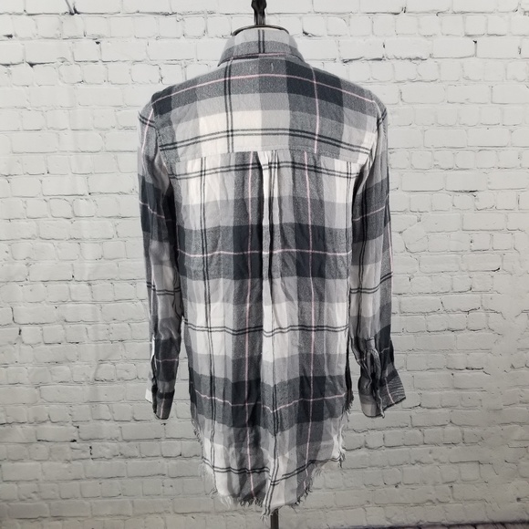 AERIE | plaid button down long sleeve pocket top - Picture 4 of 8